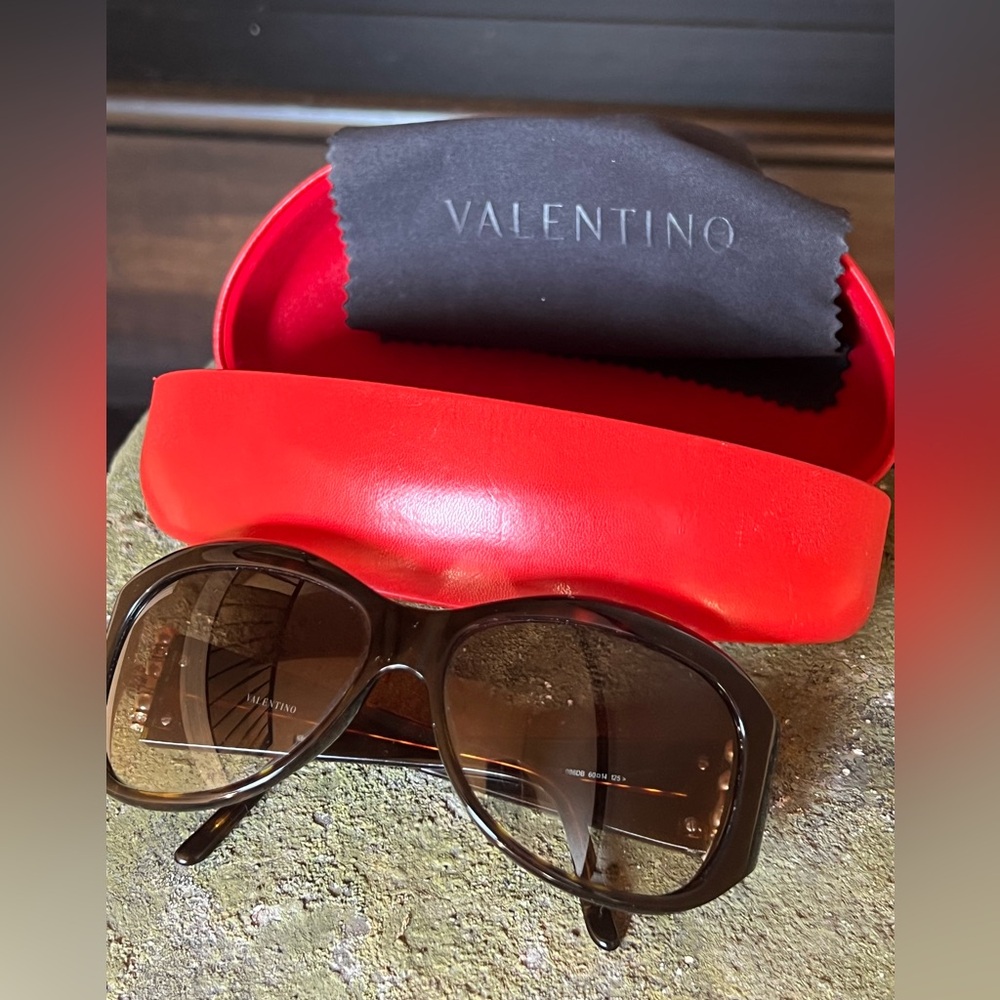 Valentino sunglasses with case, color is brown tortoise shell